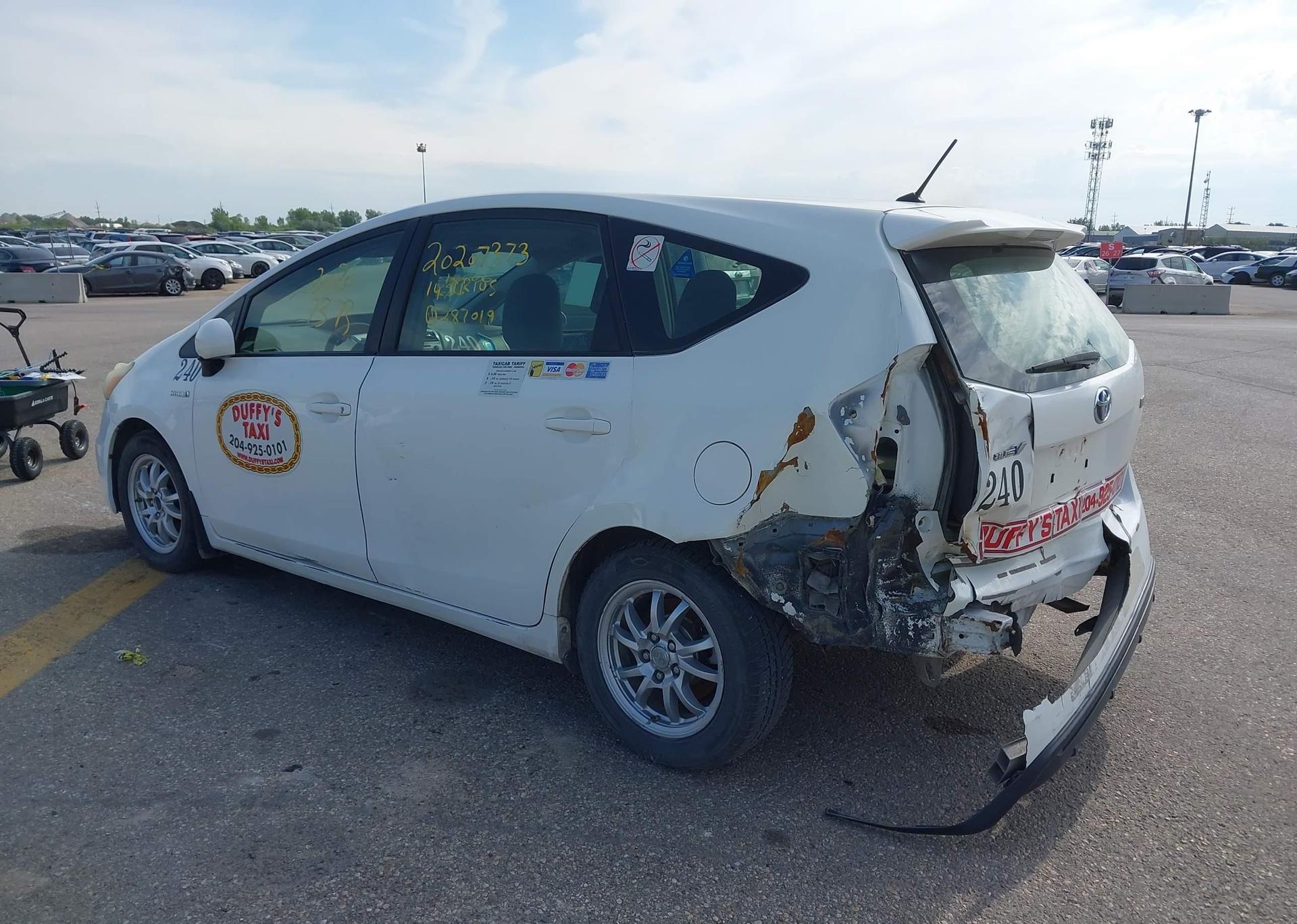 2014 TOYOTA PRIUS V