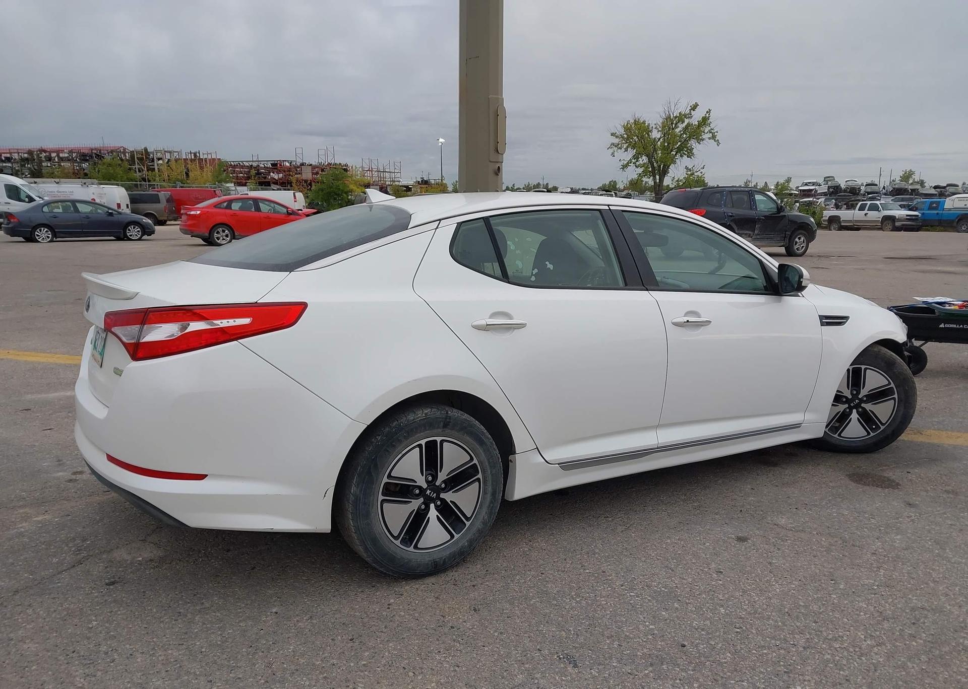 2013 KIA OPTIMA HYBRID