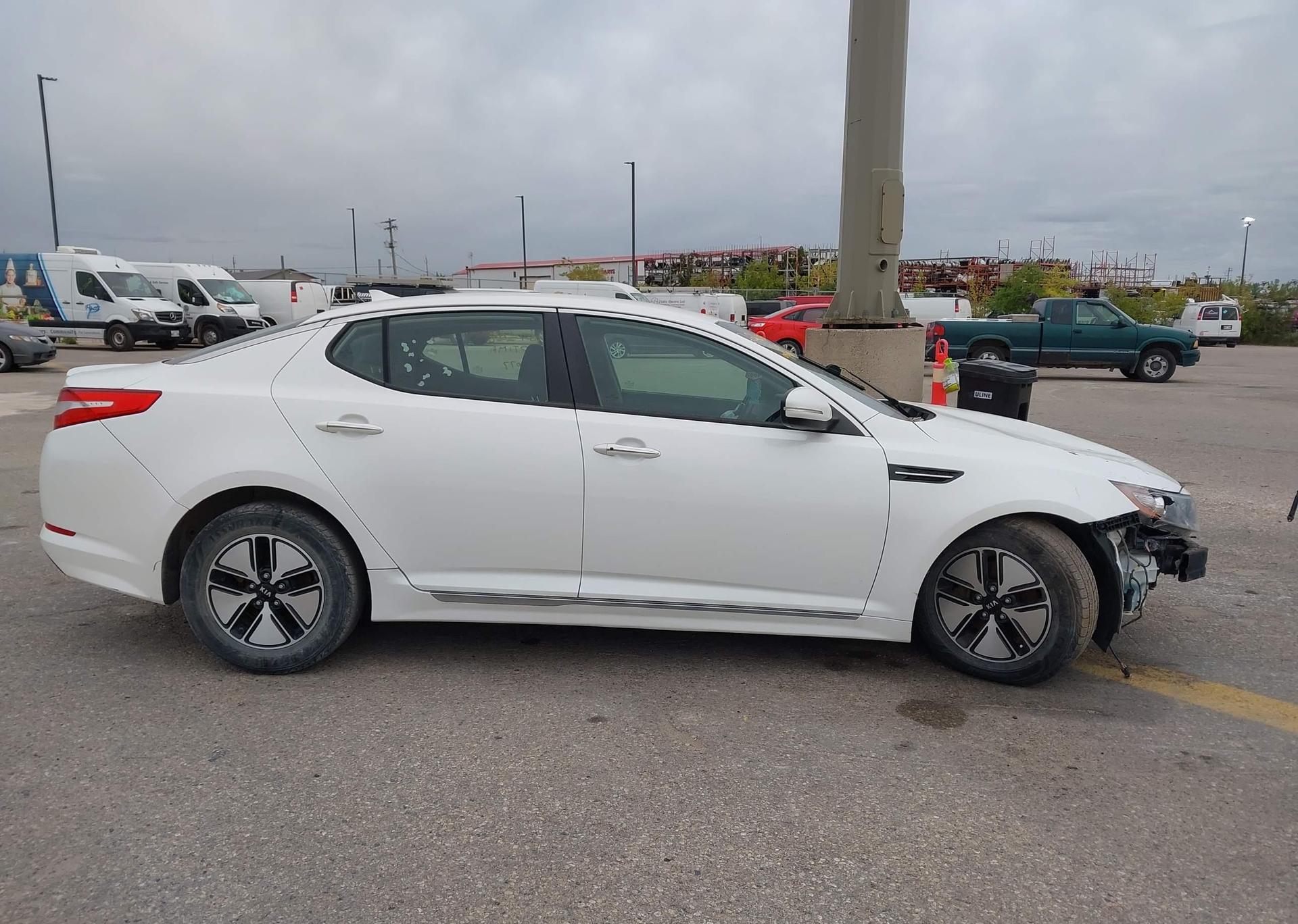 2013 KIA OPTIMA HYBRID