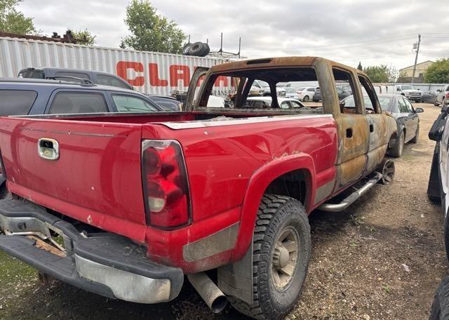 2005 CHEVROLET SILVERADO 2500 HD LS CREW CAB