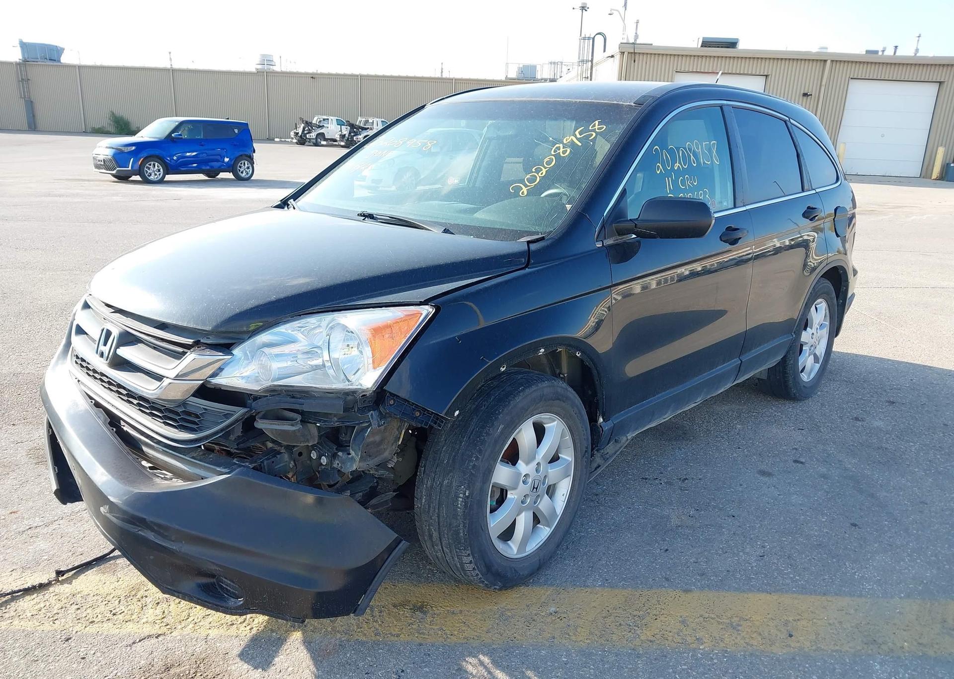 2011 HONDA CR-V LX