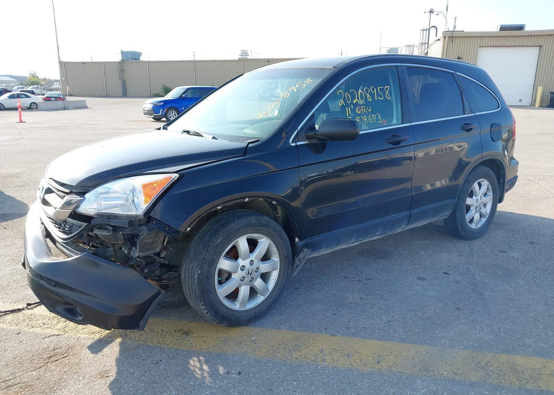 2011 HONDA CR-V LX