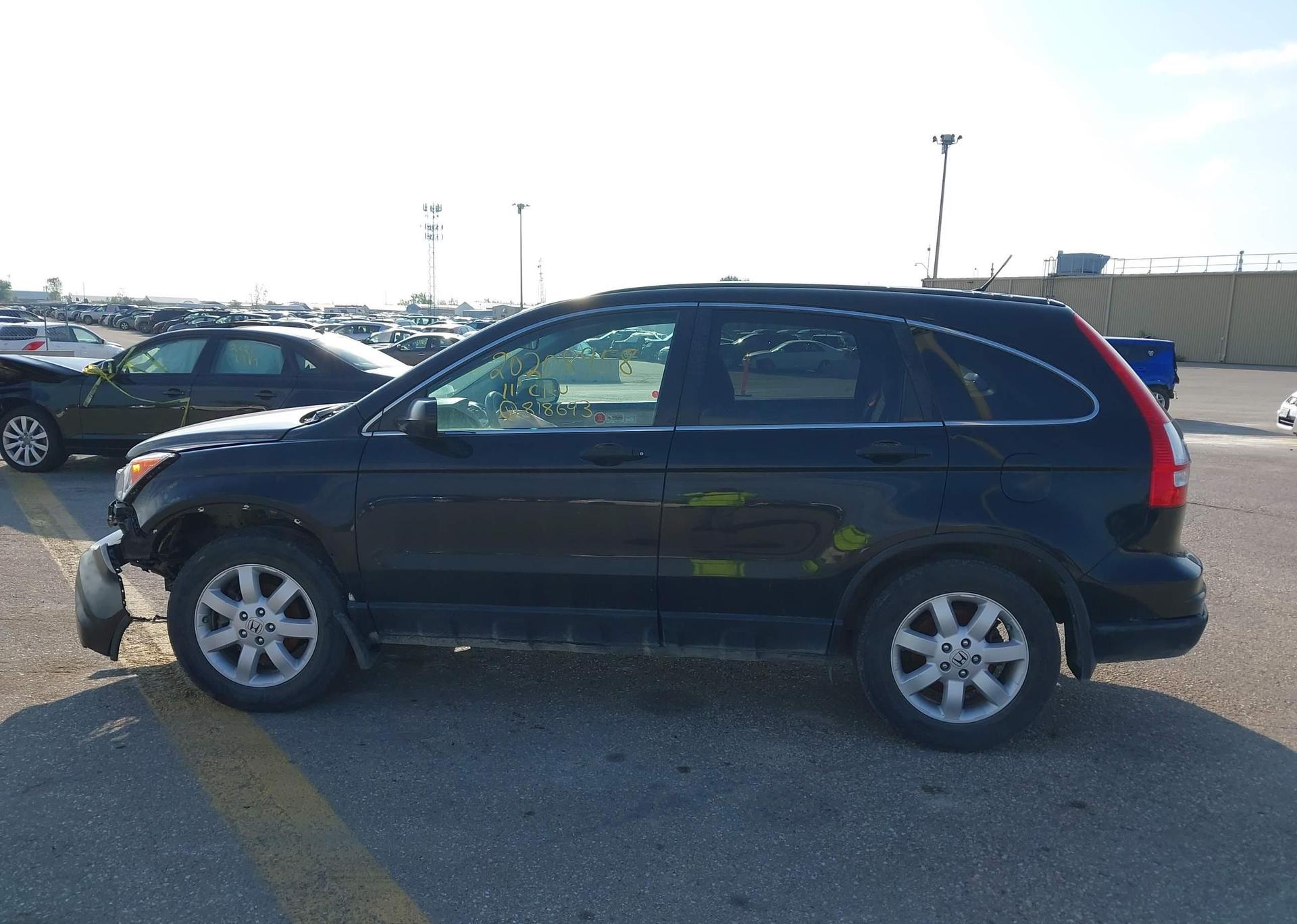 2011 HONDA CR-V LX