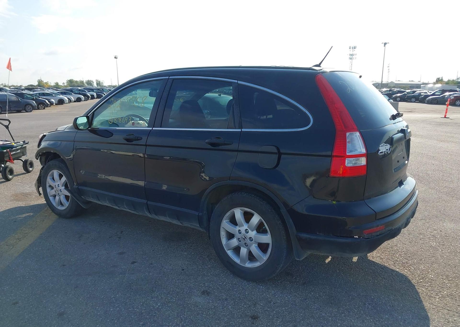 2011 HONDA CR-V LX