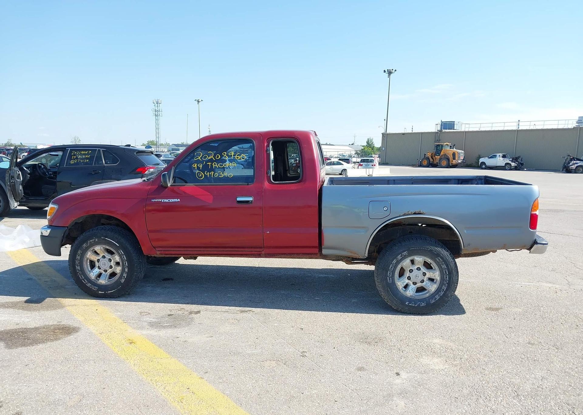 1999 TOYOTA TACOMA SR5 V6 XTRACAB