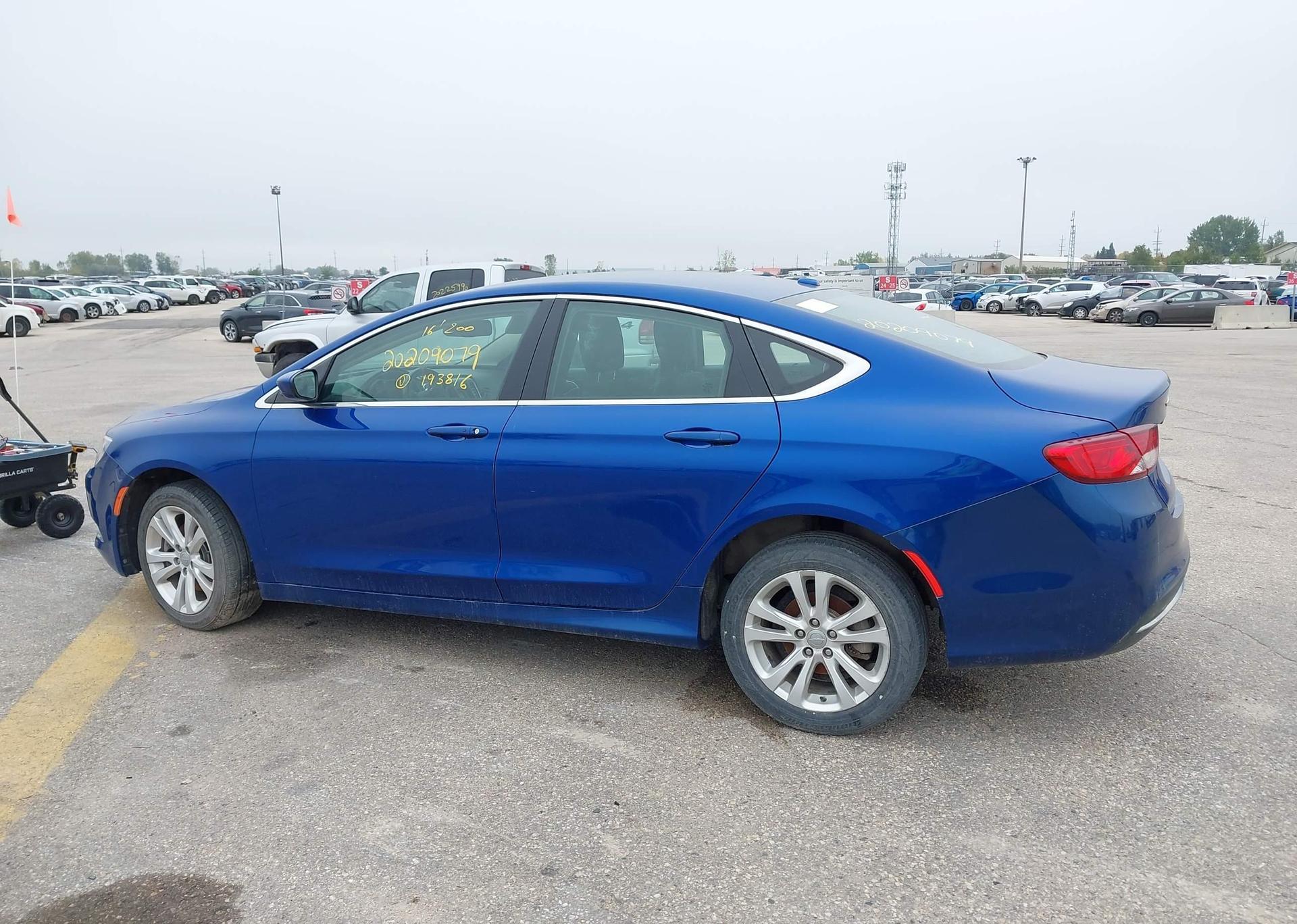 2016 CHRYSLER 200 LIMITED