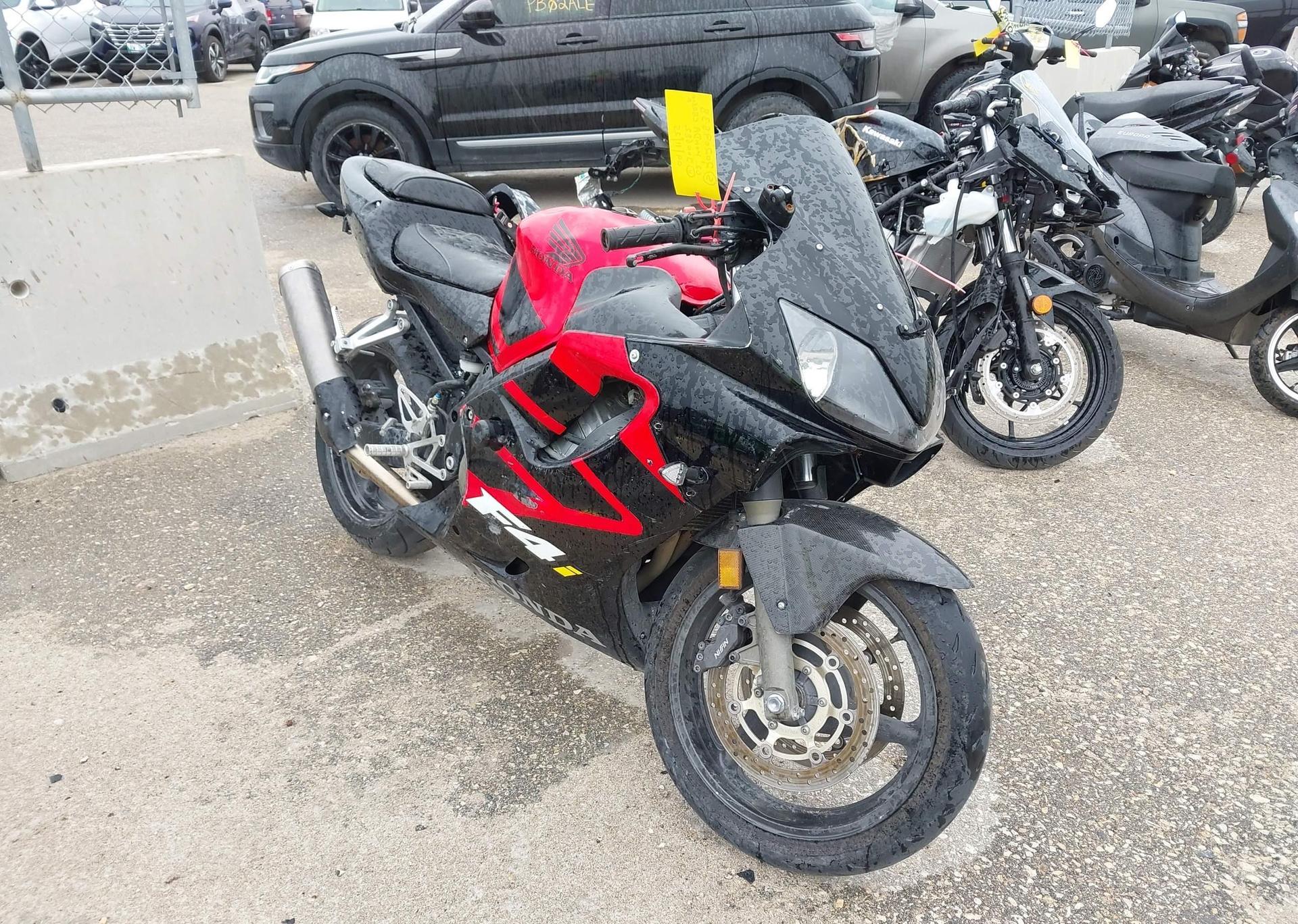 2002 HONDA CBR600F