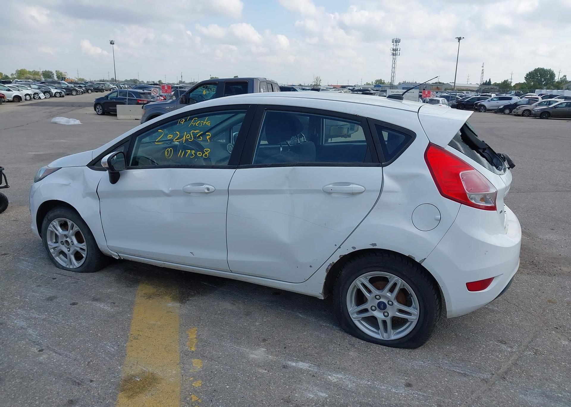 2019 FORD FIESTA SE