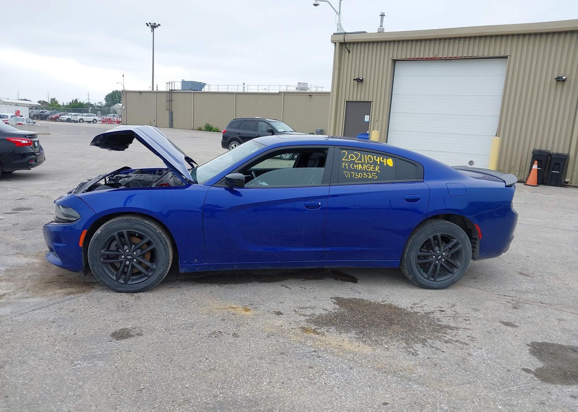 2019 DODGE CHARGER SXT