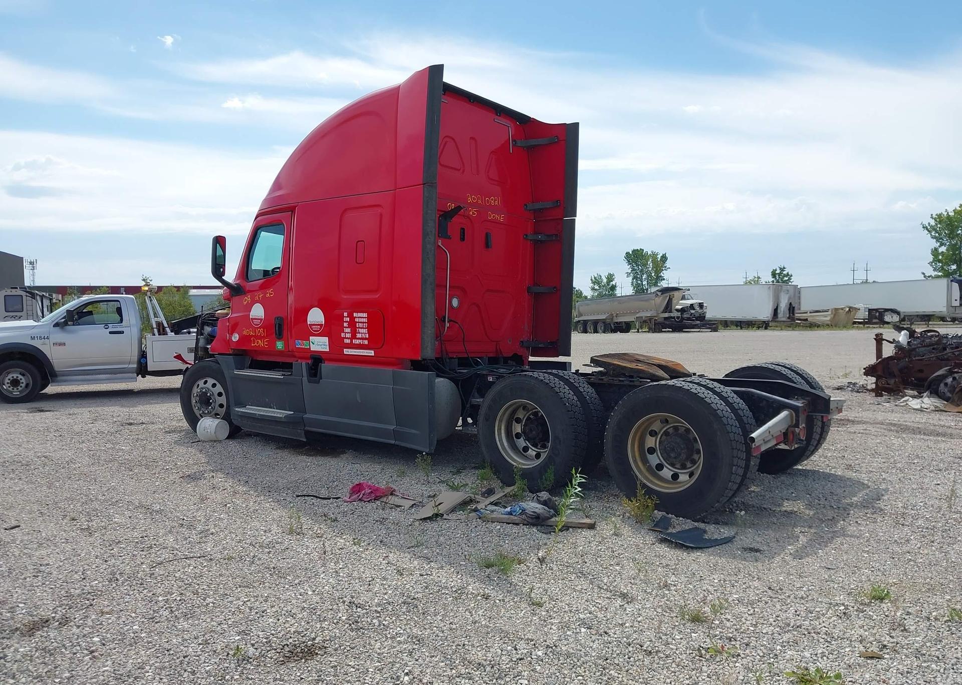 2019 FREIGHTLINER CASCADIA