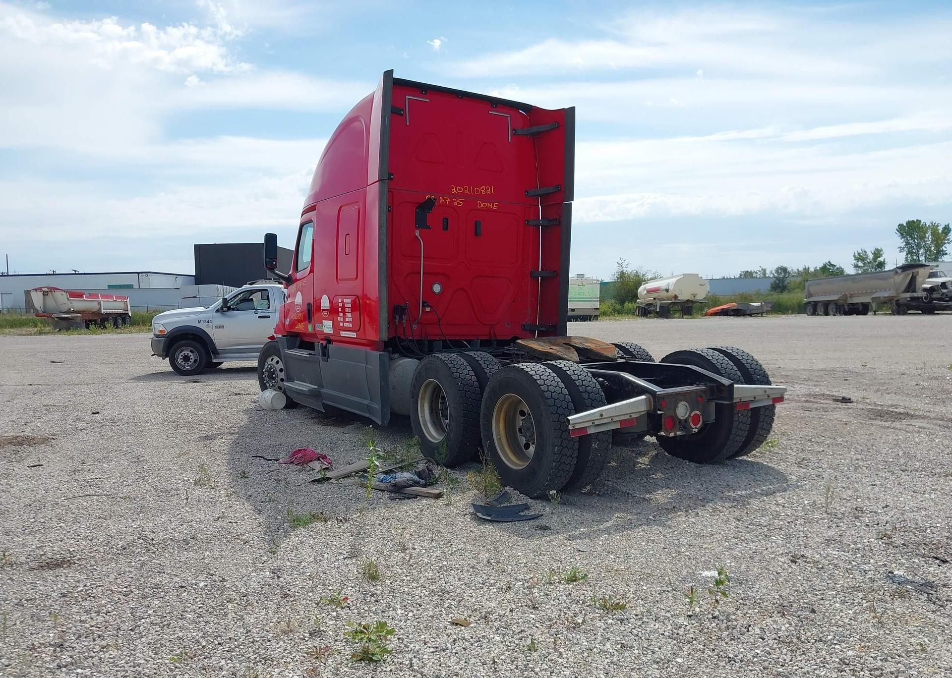 2019 FREIGHTLINER CASCADIA