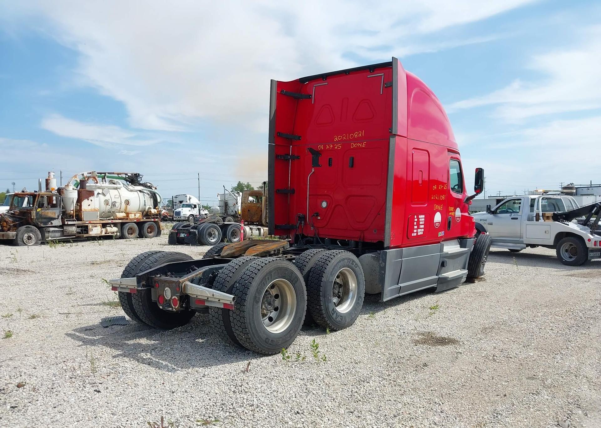 2019 FREIGHTLINER CASCADIA