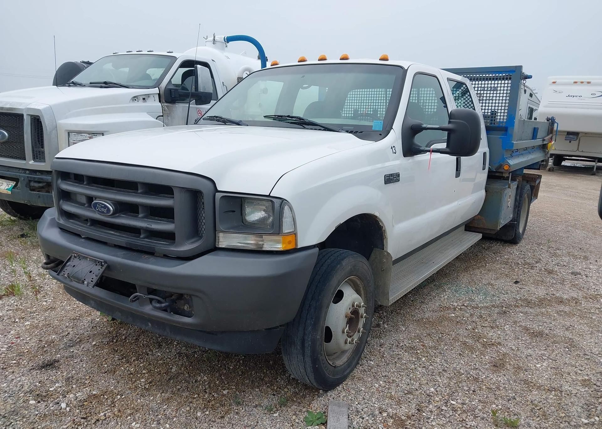 2002 FORD F450 SD XL CREW CAB