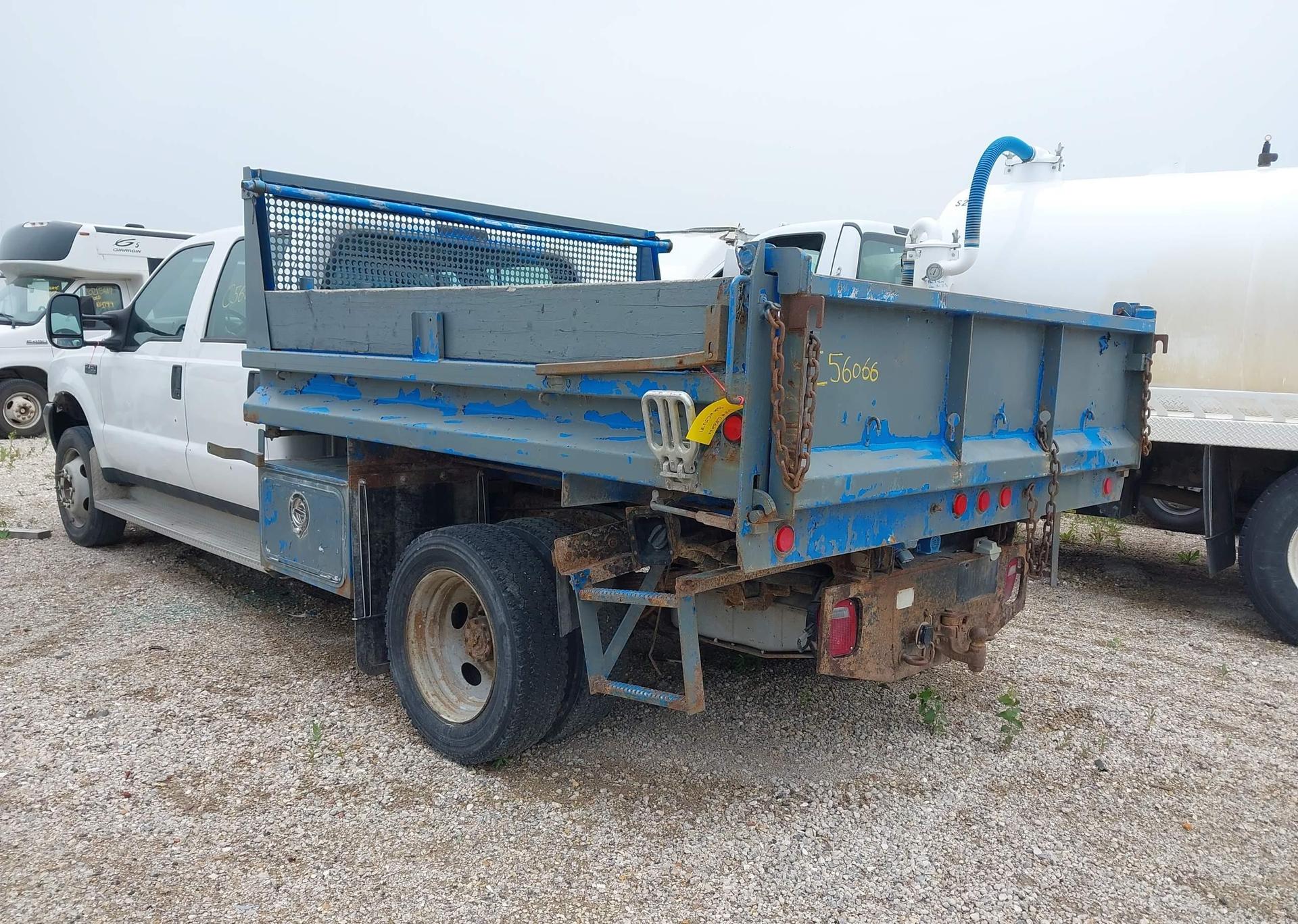 2002 FORD F450 SD XL CREW CAB