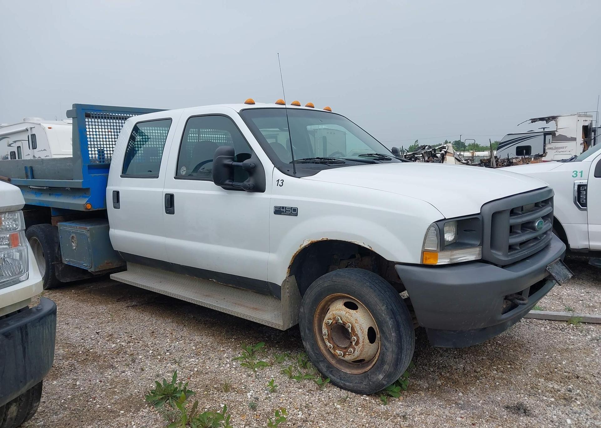 2002 FORD F450 SD XL CREW CAB