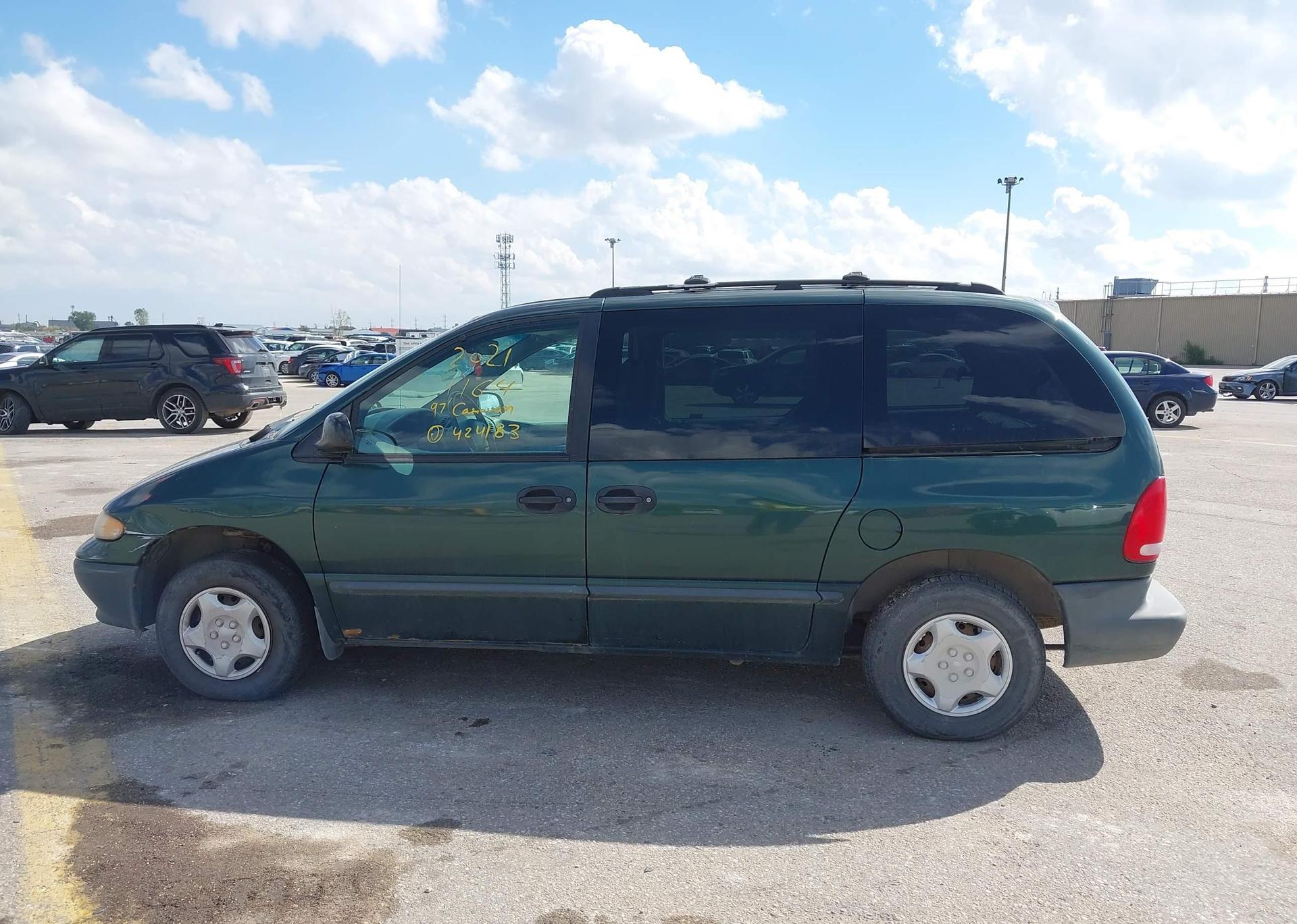 1997 DODGE CARAVAN