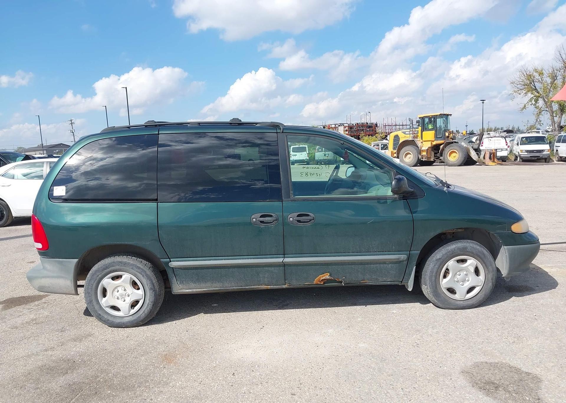 1997 DODGE CARAVAN
