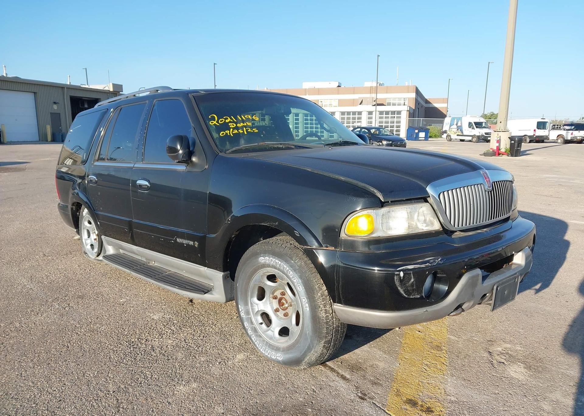 2000 LINCOLN NAVIGATOR