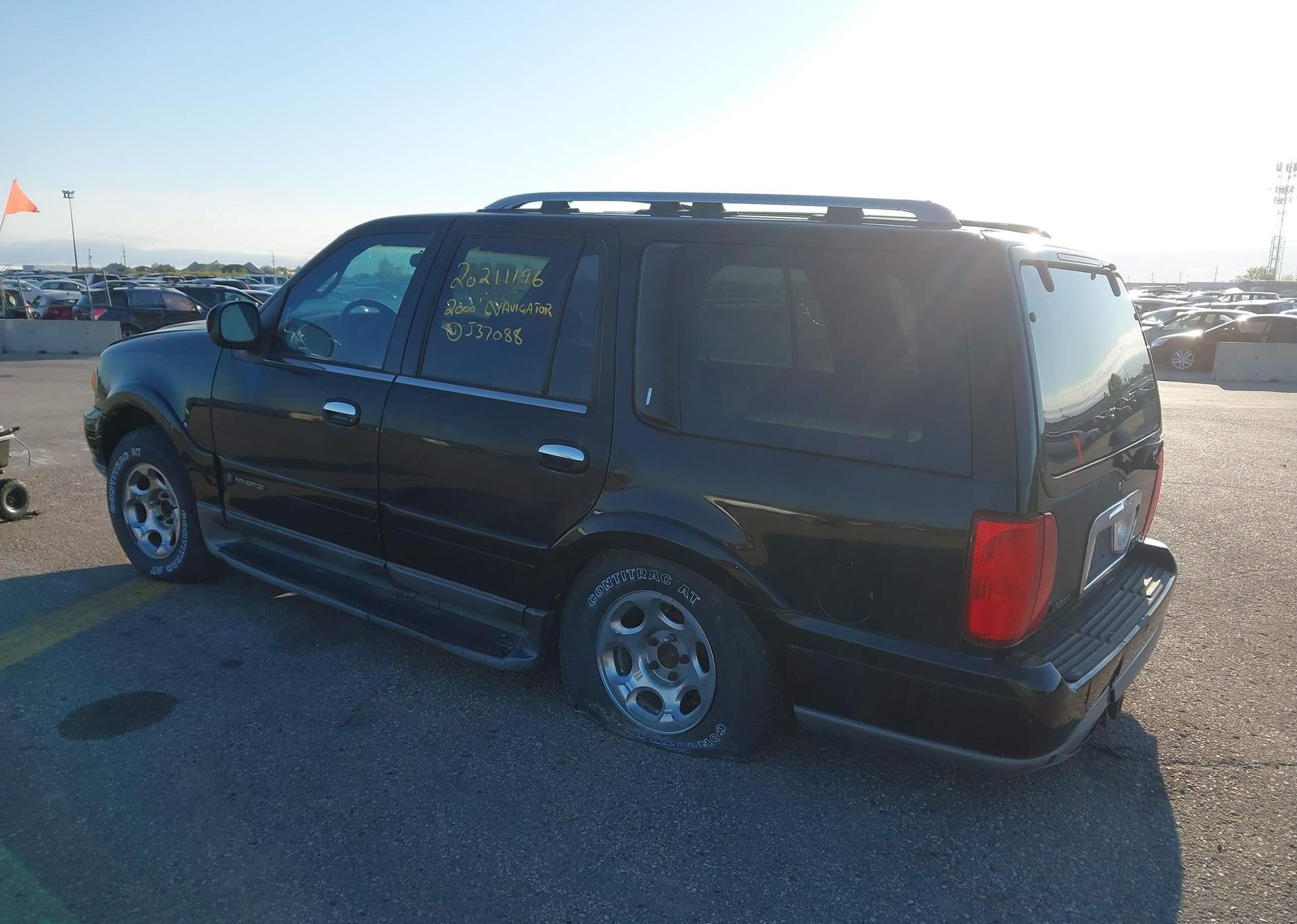 2000 LINCOLN NAVIGATOR