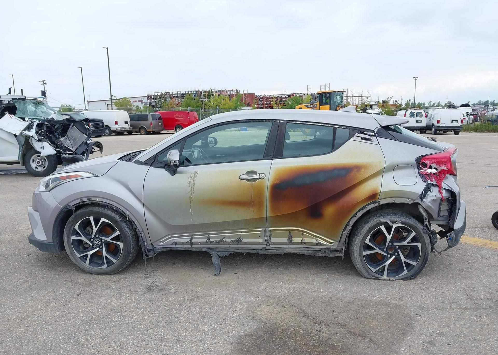 2018 TOYOTA C-HR XLE