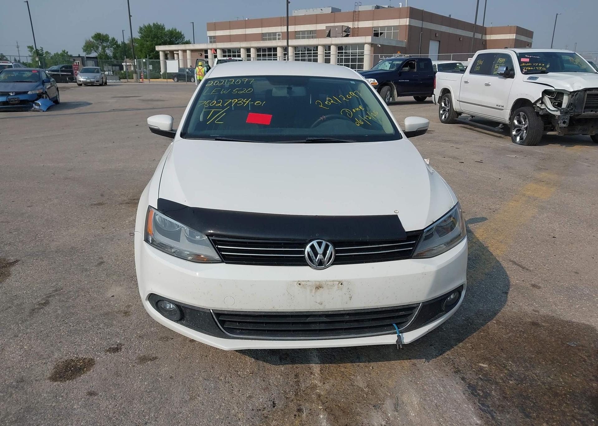 2011 VOLKSWAGEN JETTA 2.5