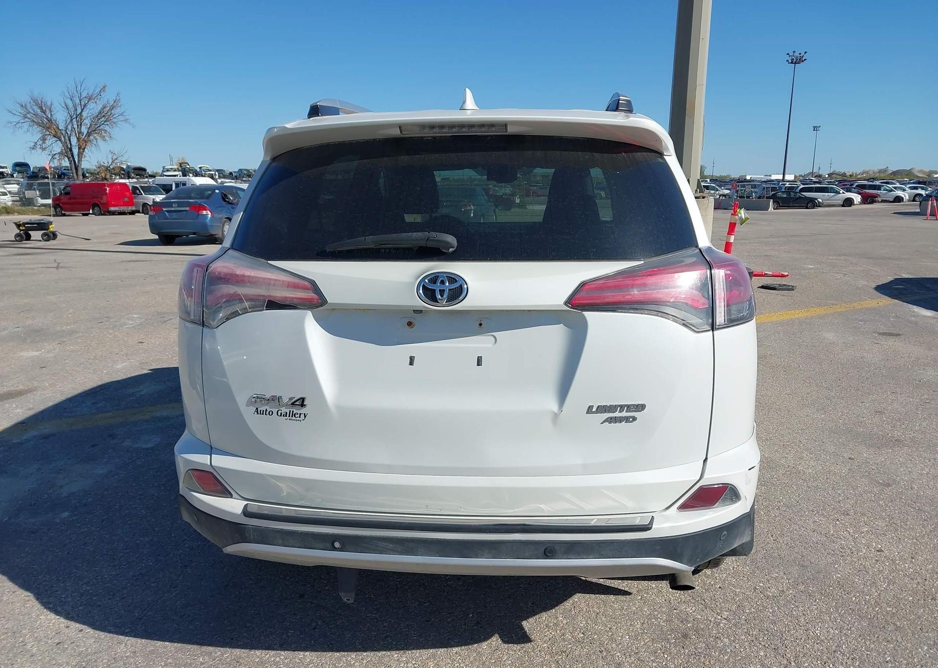 2016 TOYOTA RAV4 LIMITED