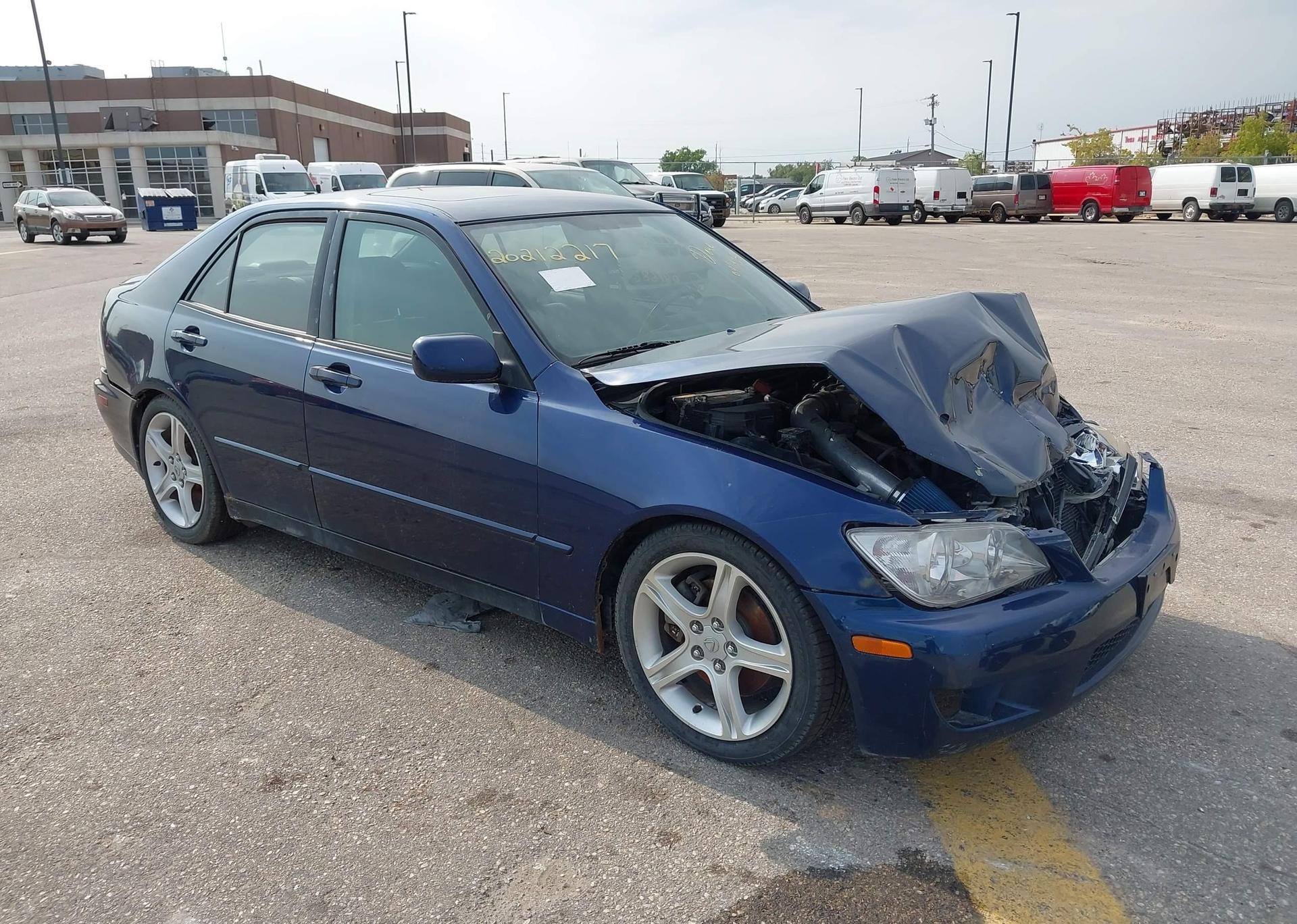 2004 LEXUS IS 300