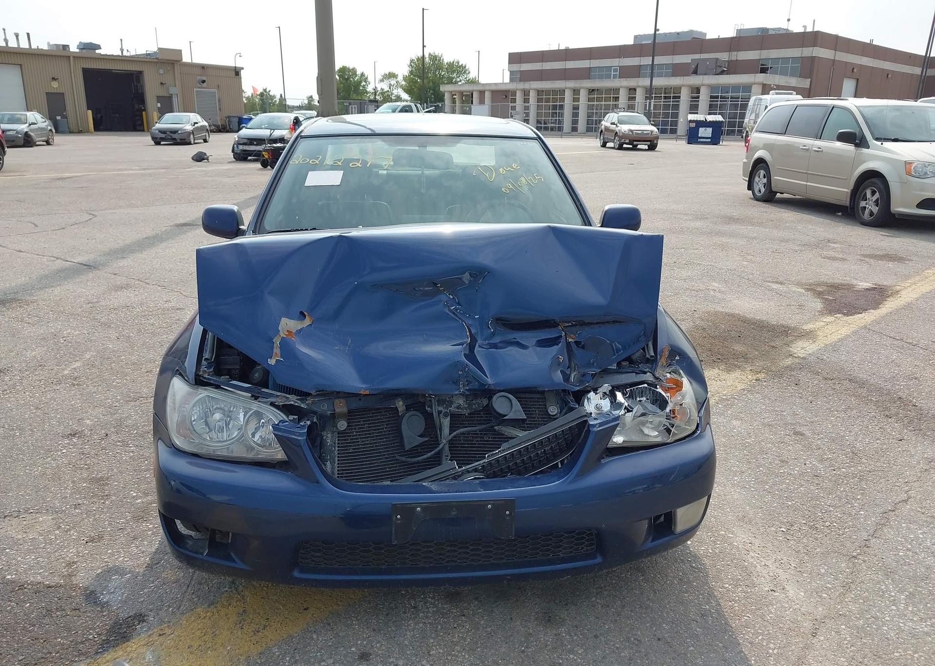 2004 LEXUS IS 300