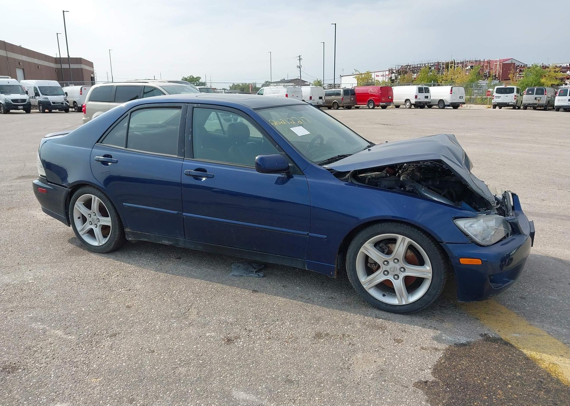 2004 LEXUS IS 300