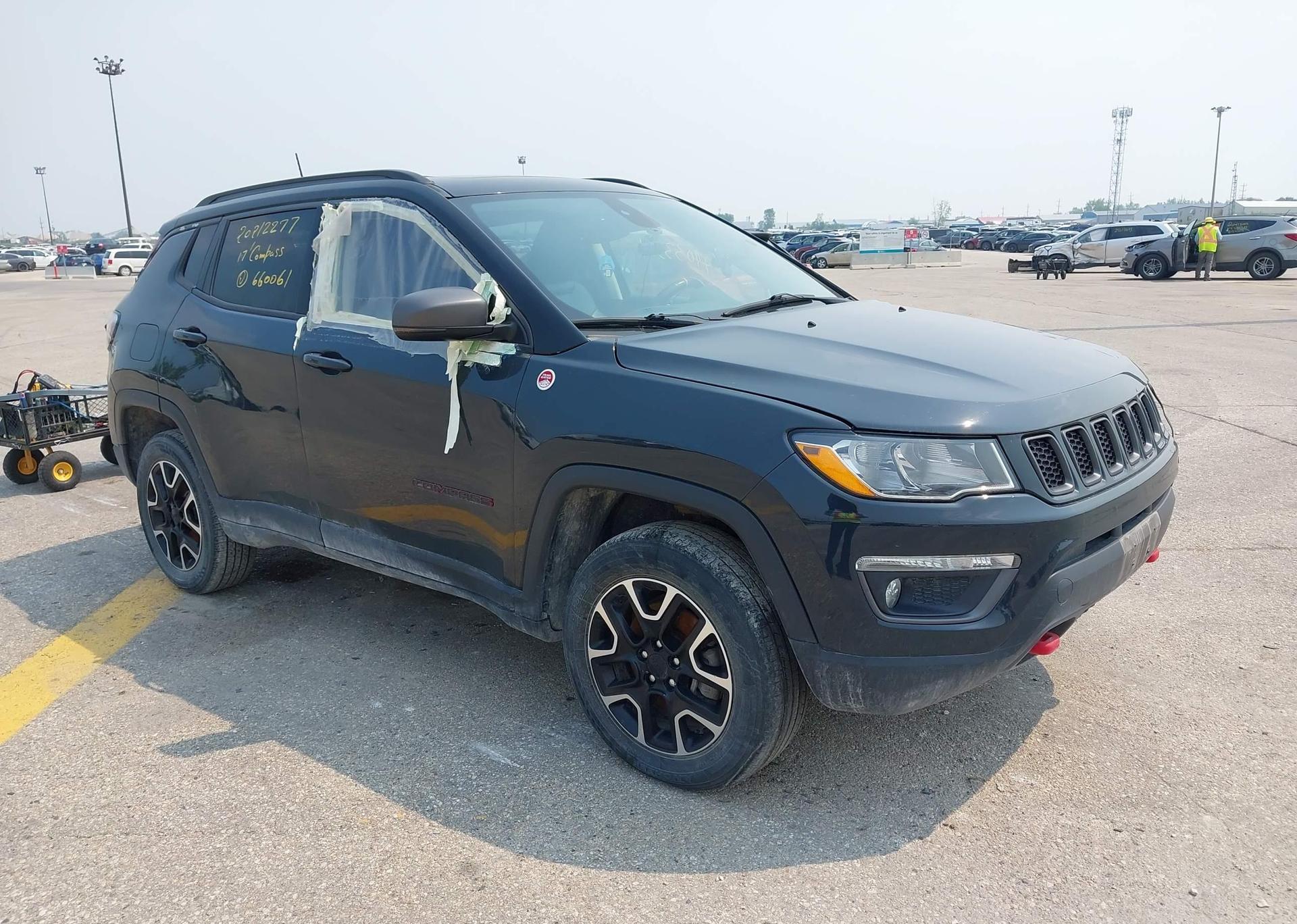 2017 JEEP COMPASS TRAILHAWK