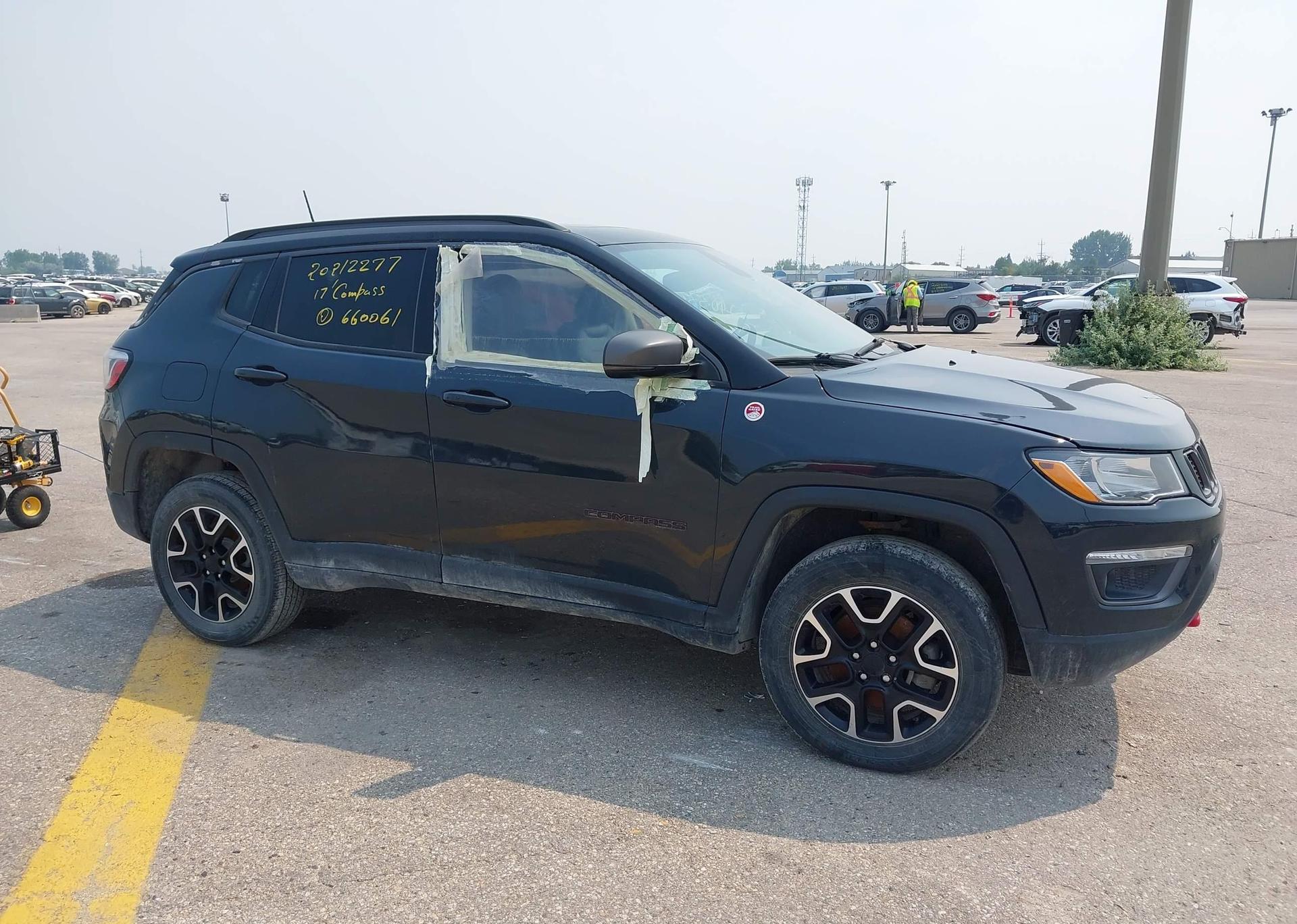 2017 JEEP COMPASS TRAILHAWK