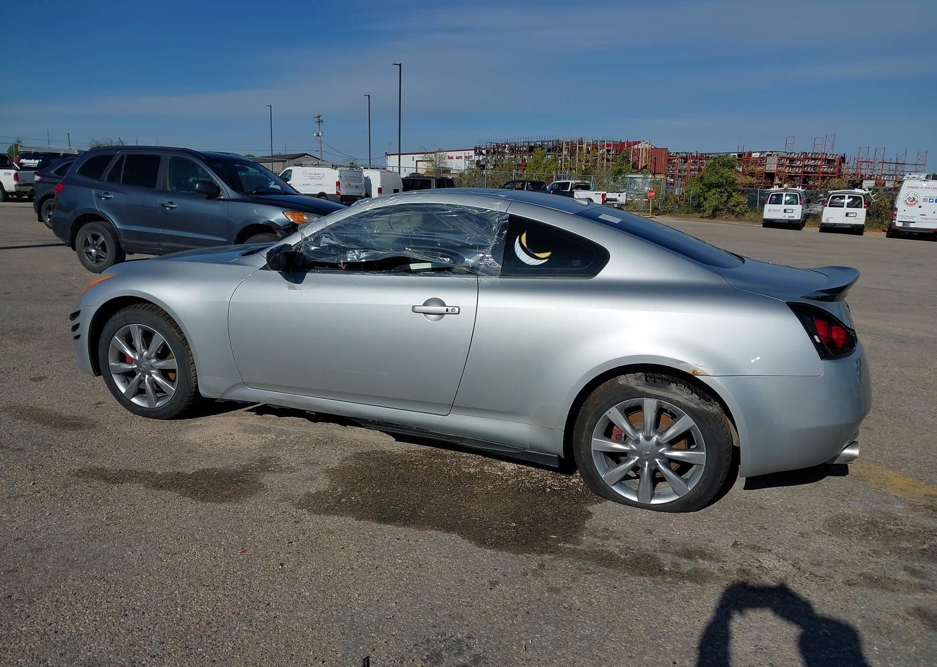 2009 INFINITI G37X