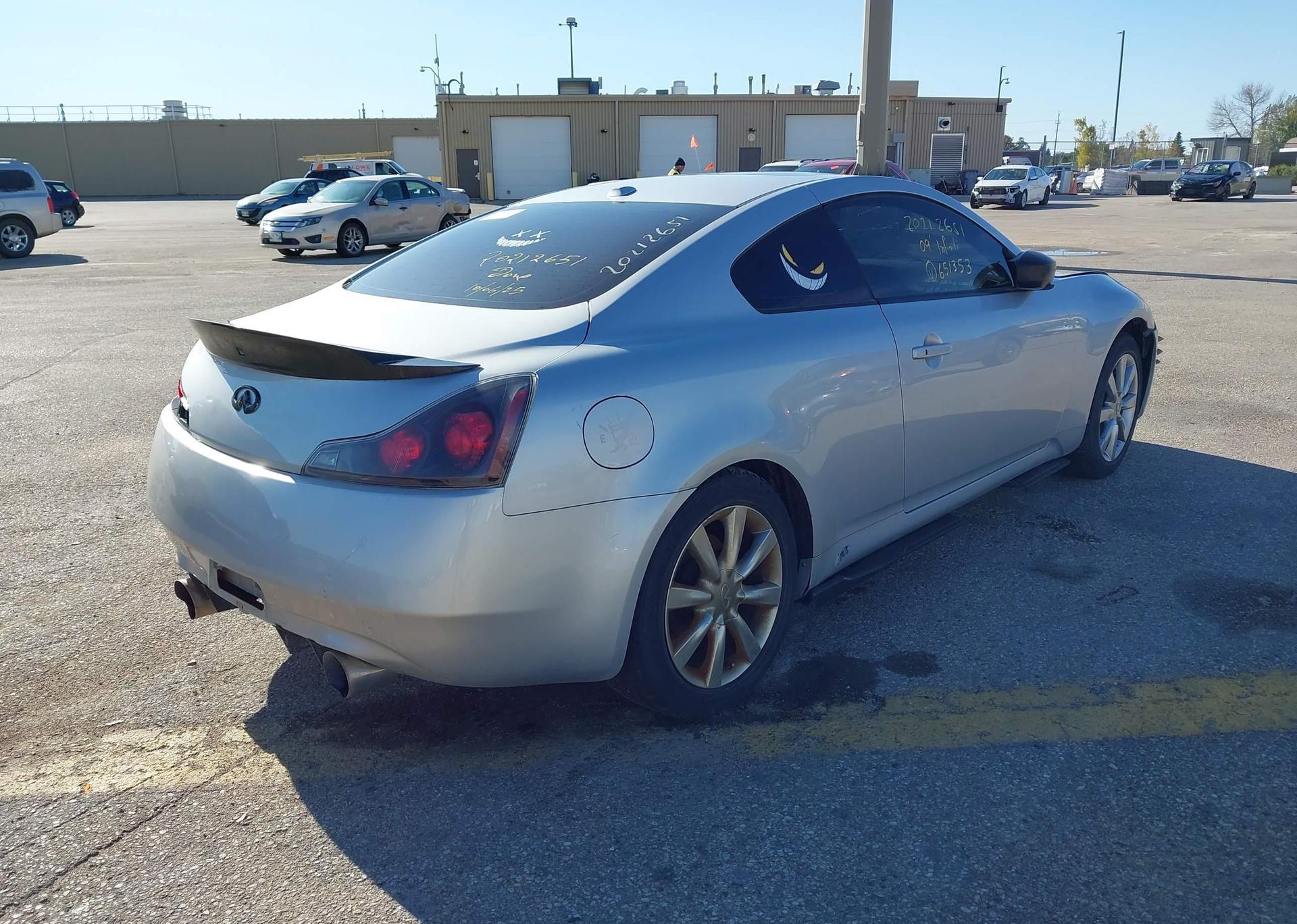 2009 INFINITI G37X