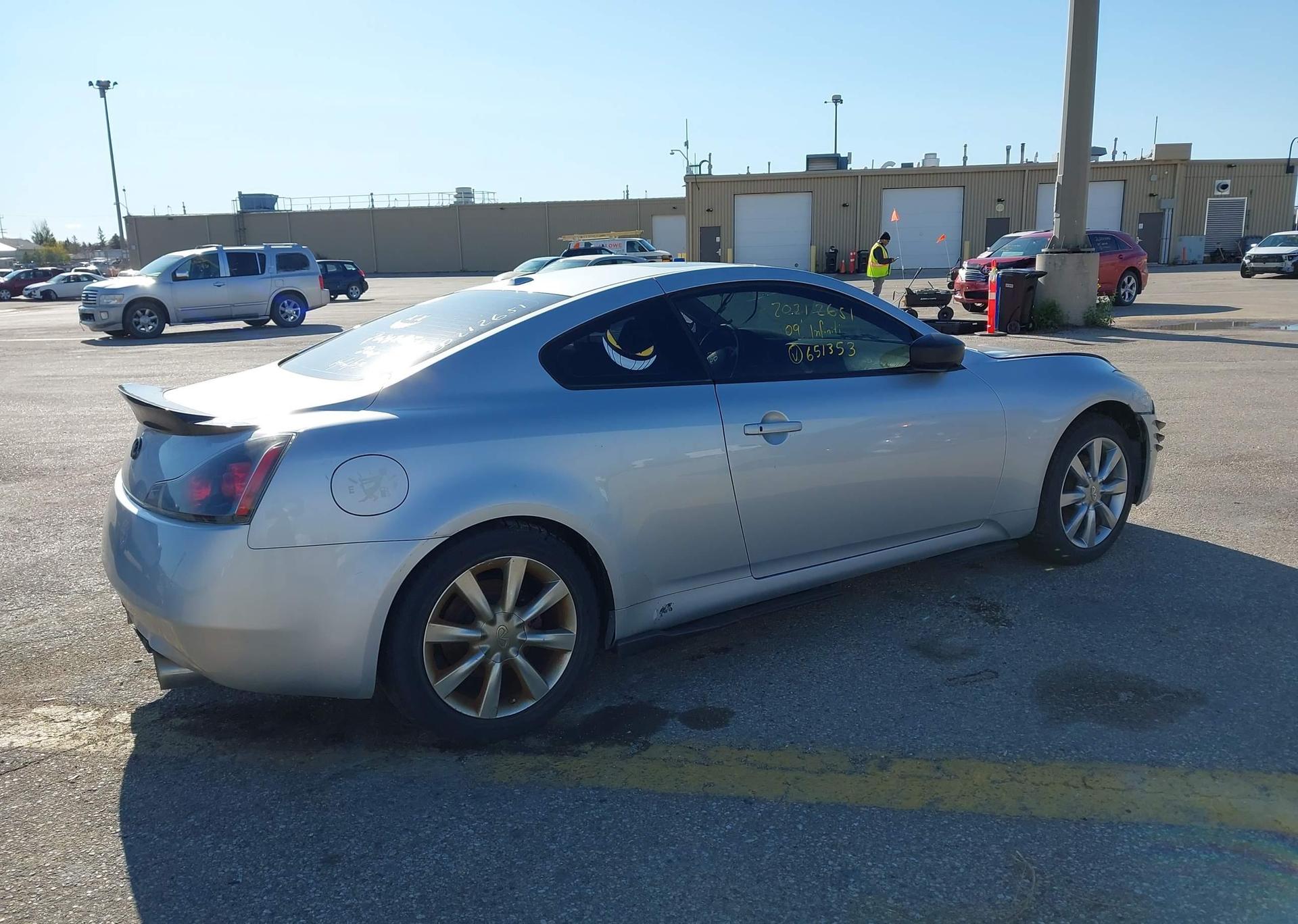 2009 INFINITI G37X