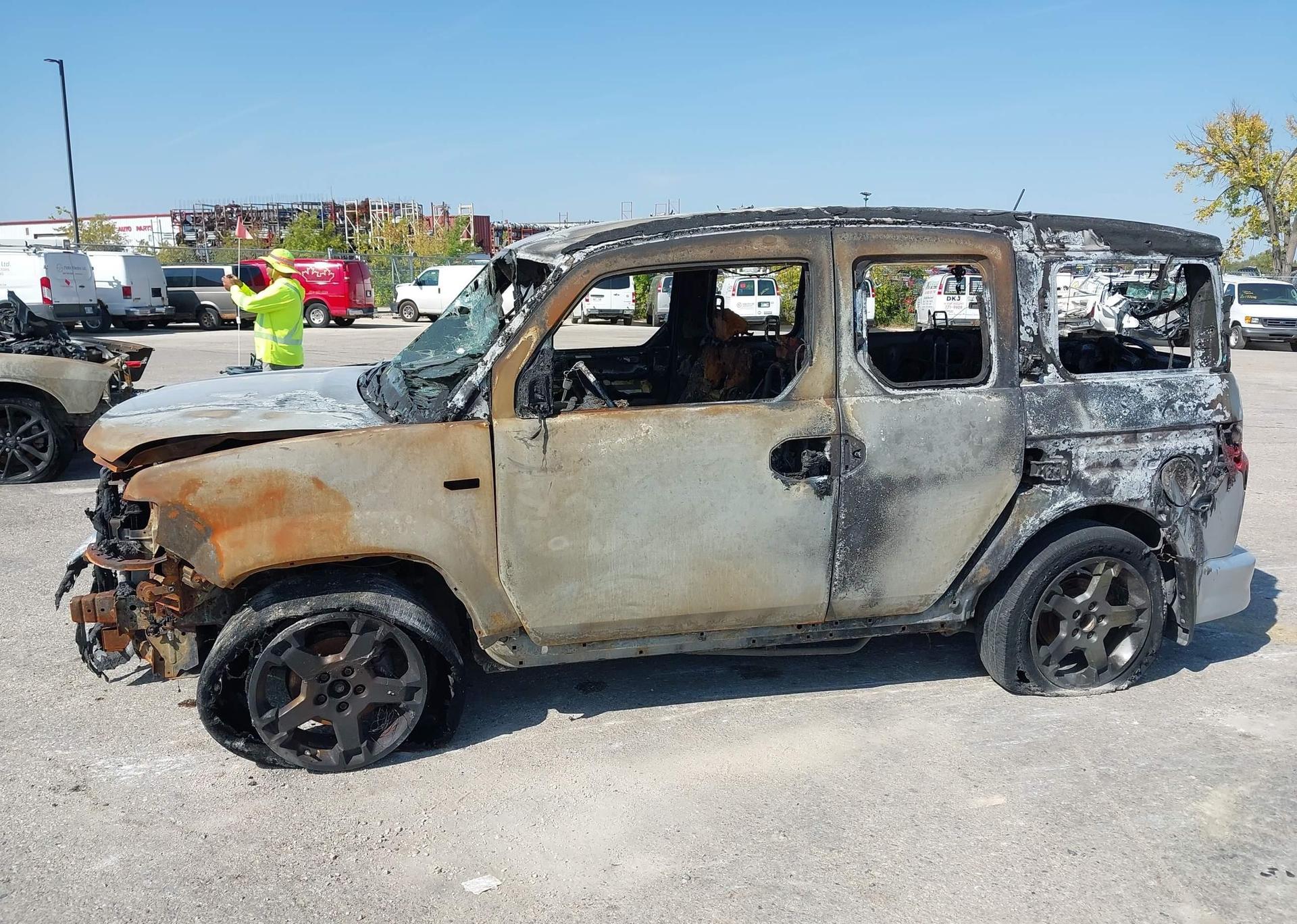 2009 HONDA ELEMENT SC