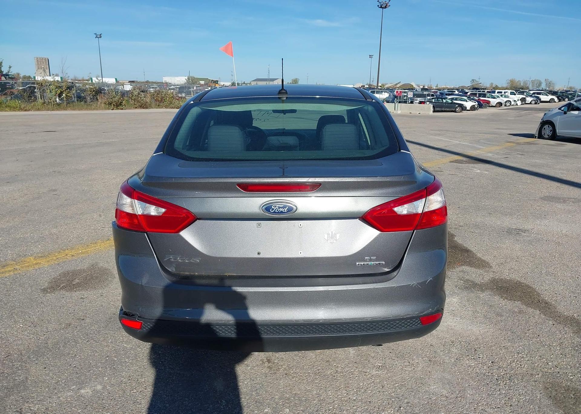 2013 FORD FOCUS SE
