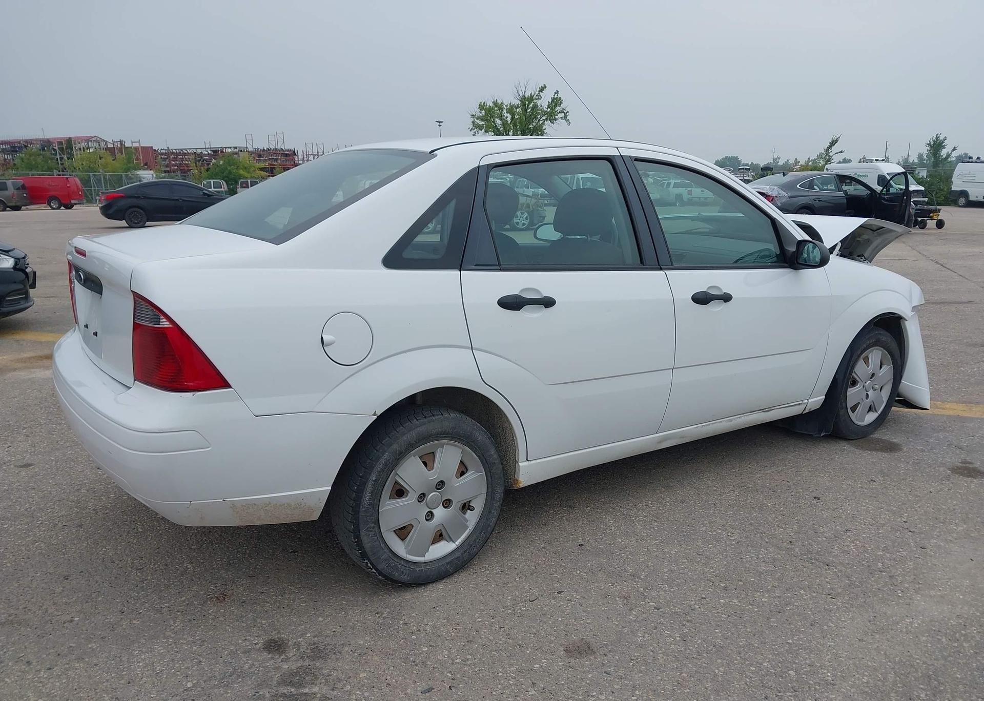 2007 FORD FOCUS ZX4 SE