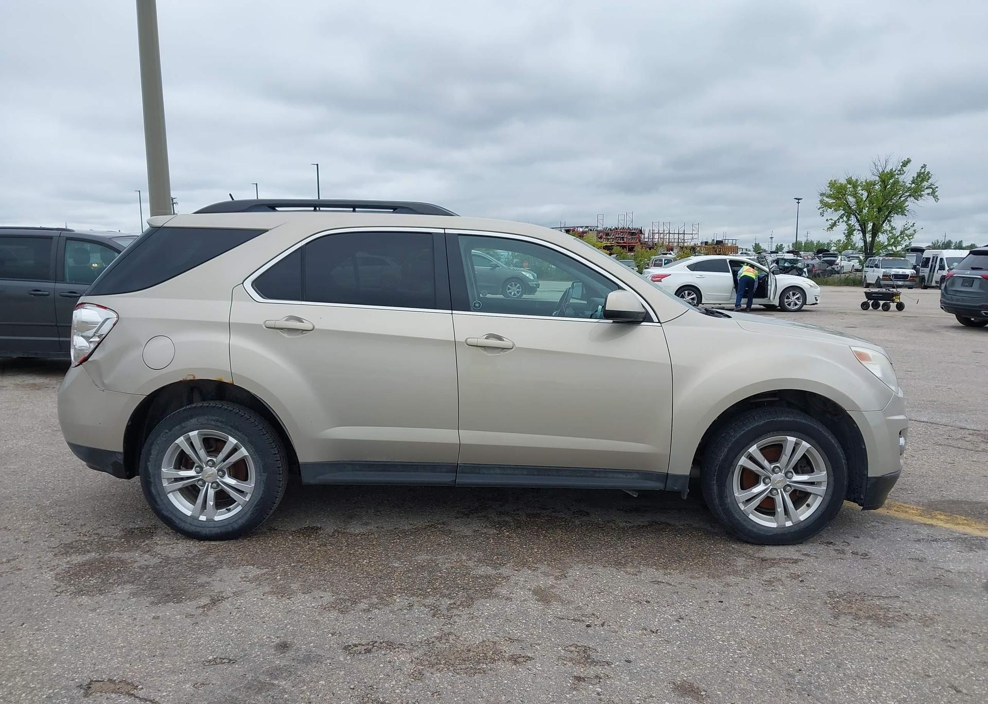 2012 CHEVROLET EQUINOX LT