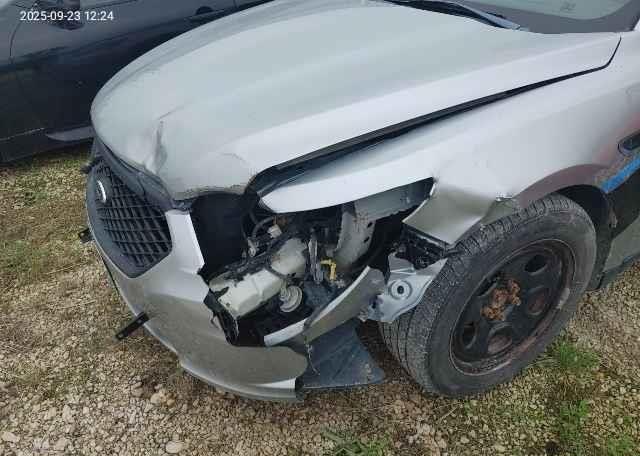 2013 FORD TAURUS LIMITED