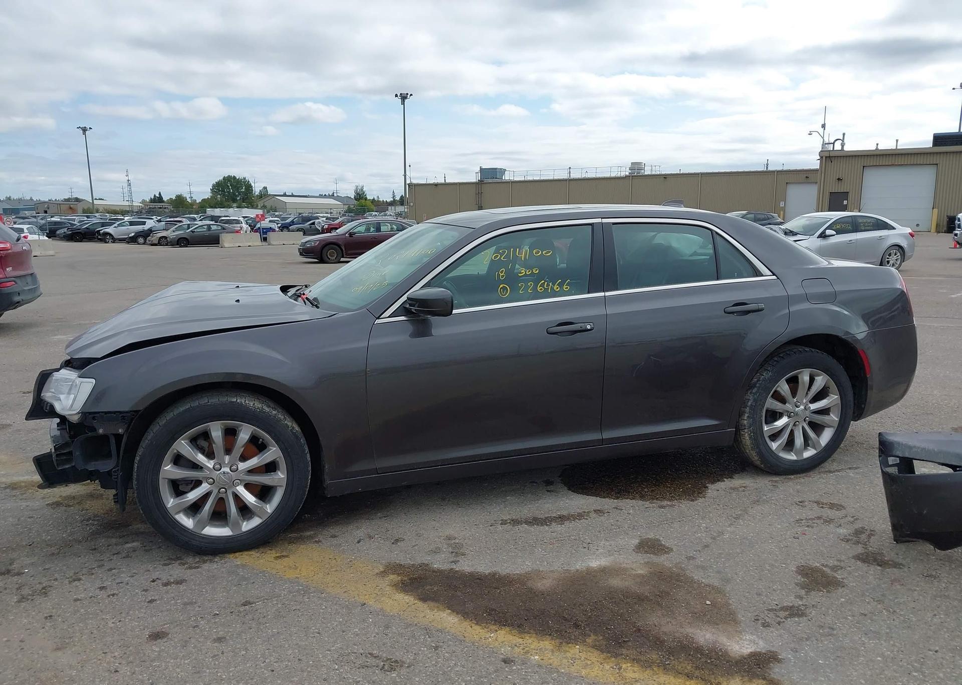 2018 CHRYSLER 300 LIMITED