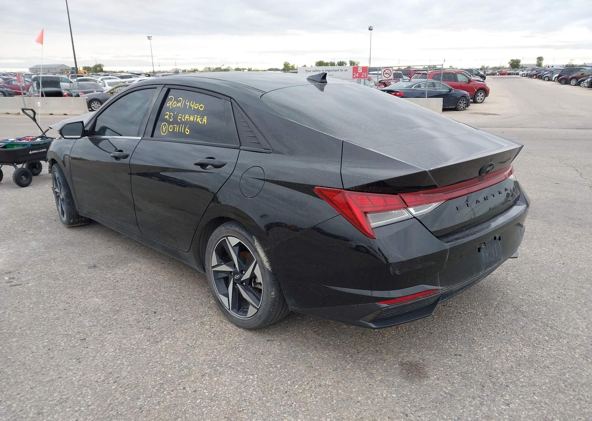 2023 HYUNDAI ELANTRA LUXURY HYBRID