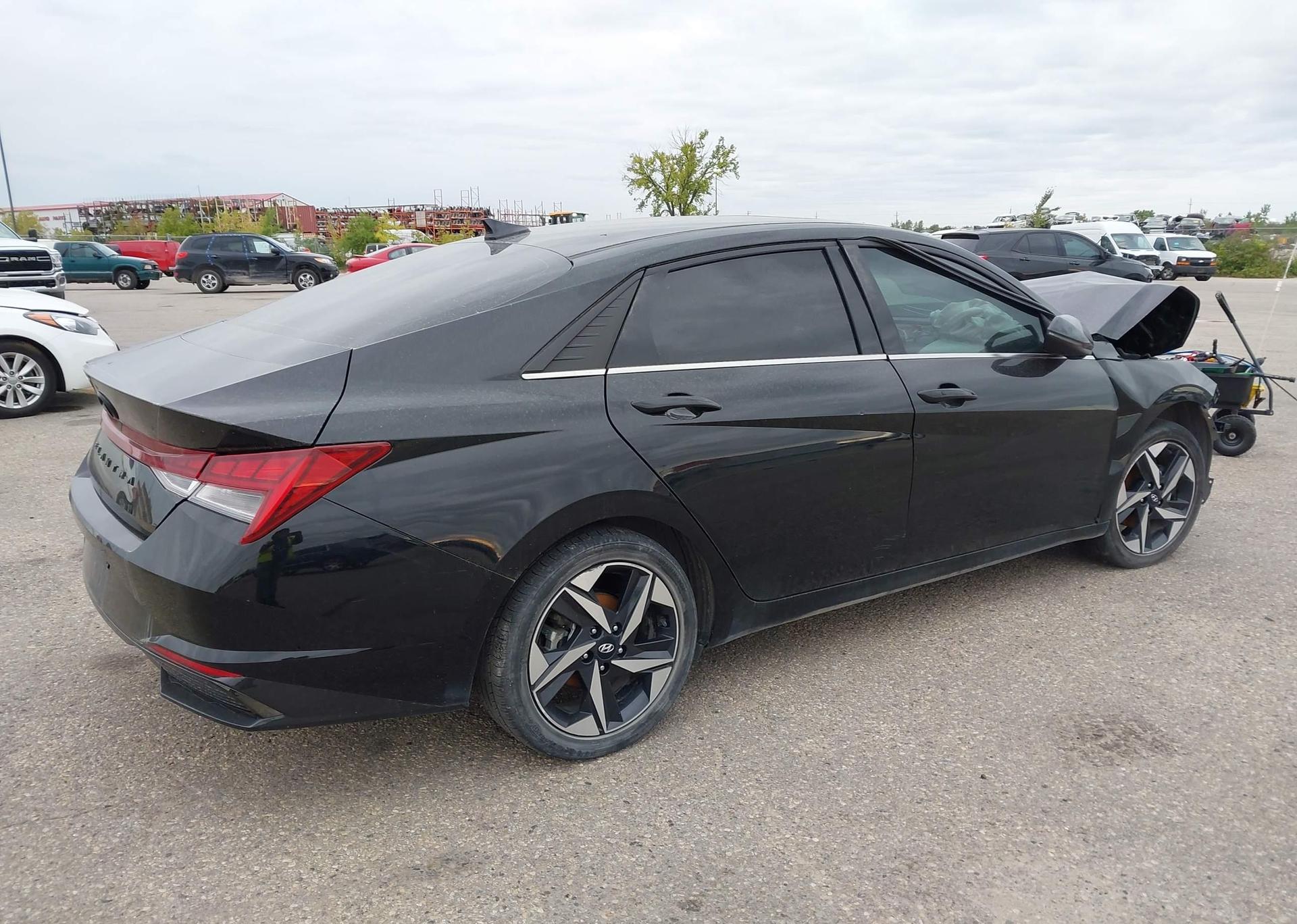 2023 HYUNDAI ELANTRA LUXURY HYBRID