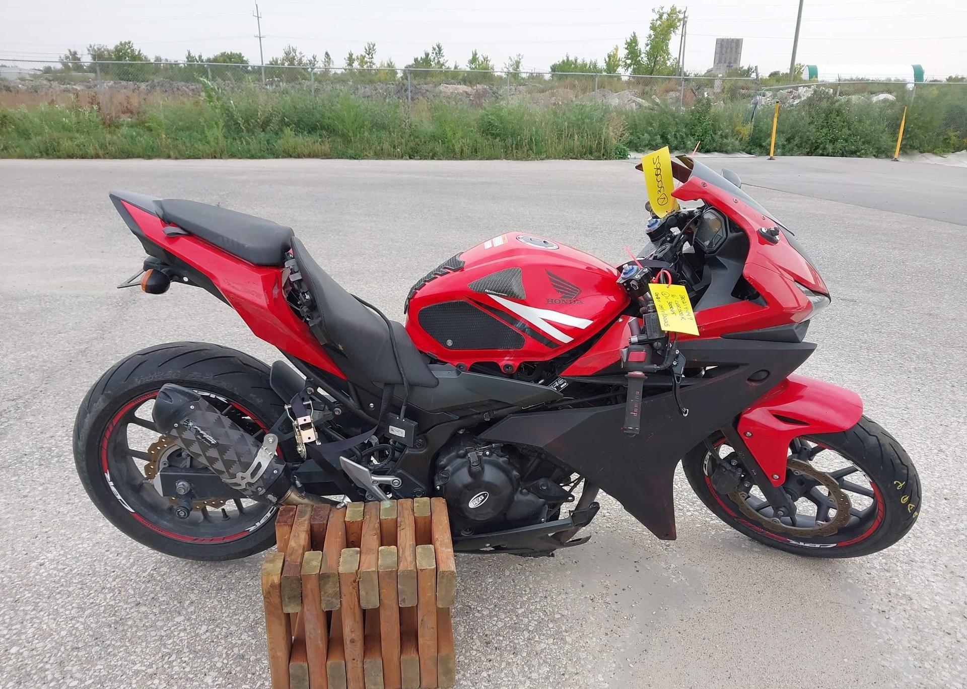 2016 HONDA CBR500 R