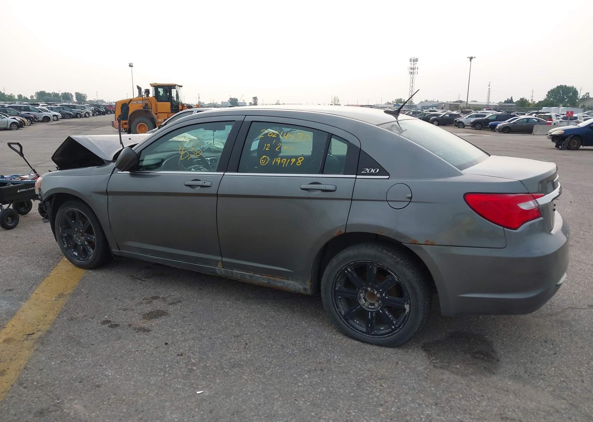2012 CHRYSLER 200 LX