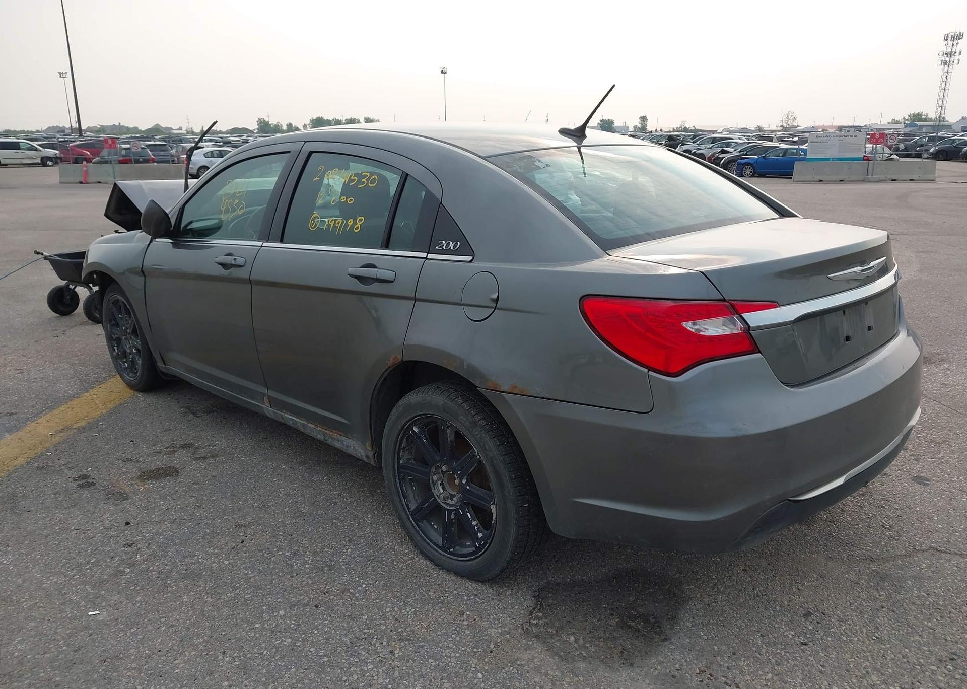 2012 CHRYSLER 200 LX