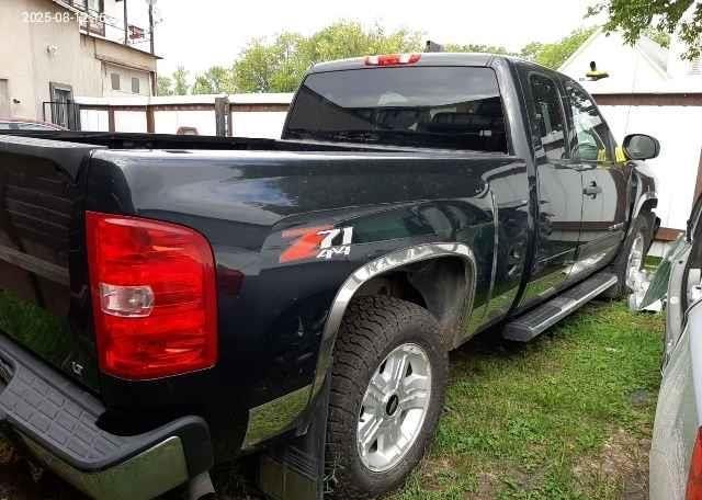 2010 CHEVROLET SILVERADO 1500 LS EXT CAB