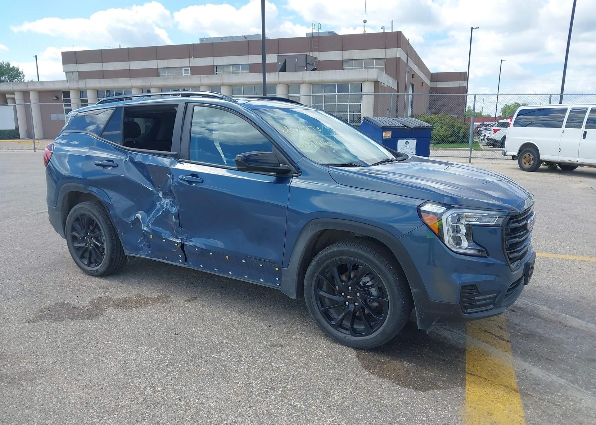 2024 GMC TERRAIN SLE