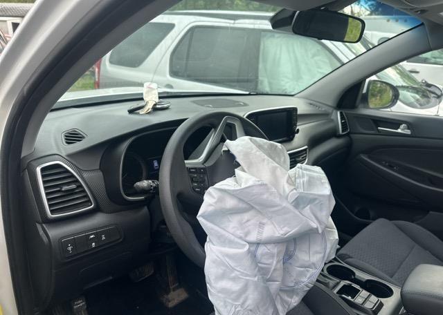 2021 HYUNDAI tucson ESSENTIAL