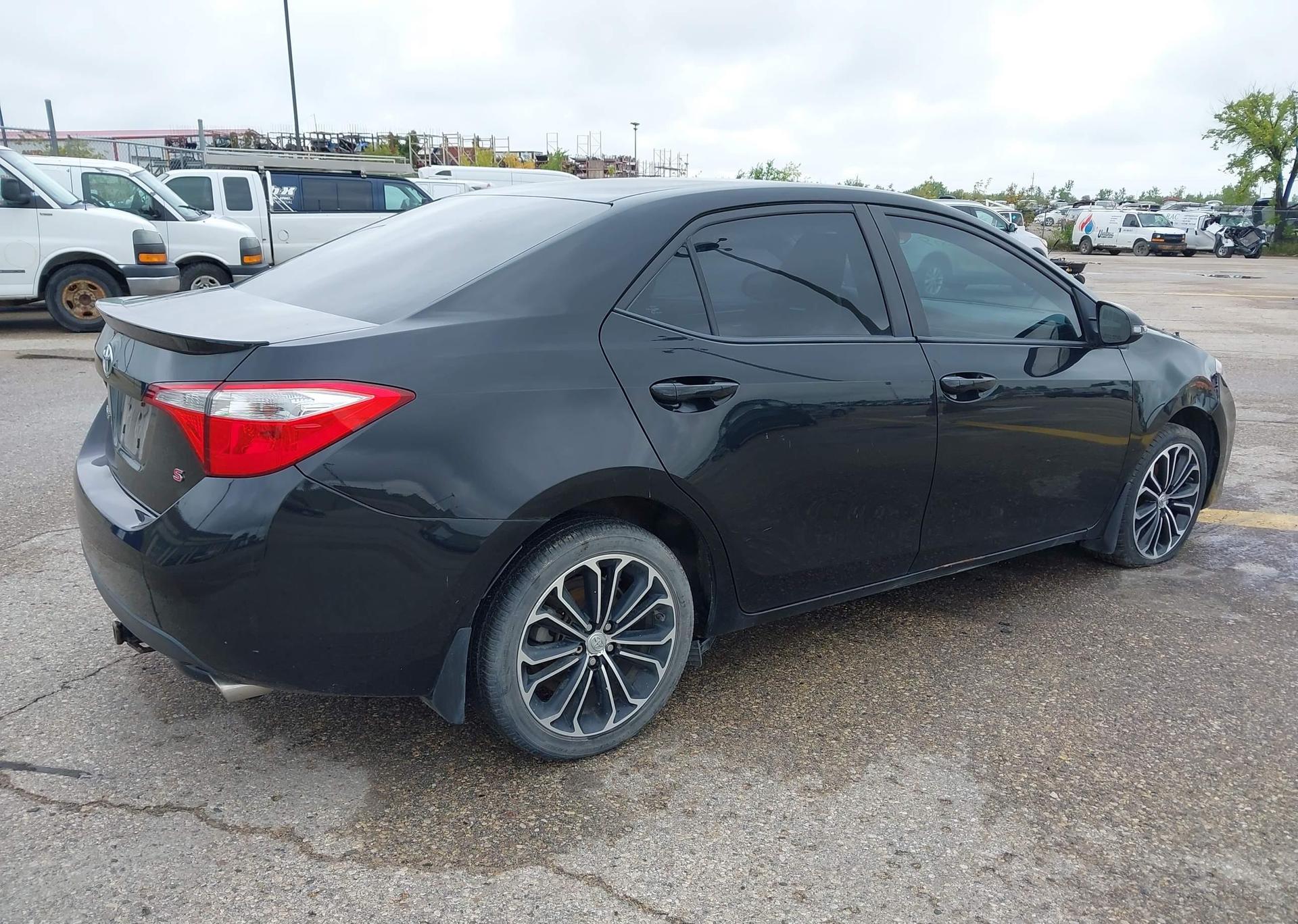 2014 TOYOTA COROLLA S