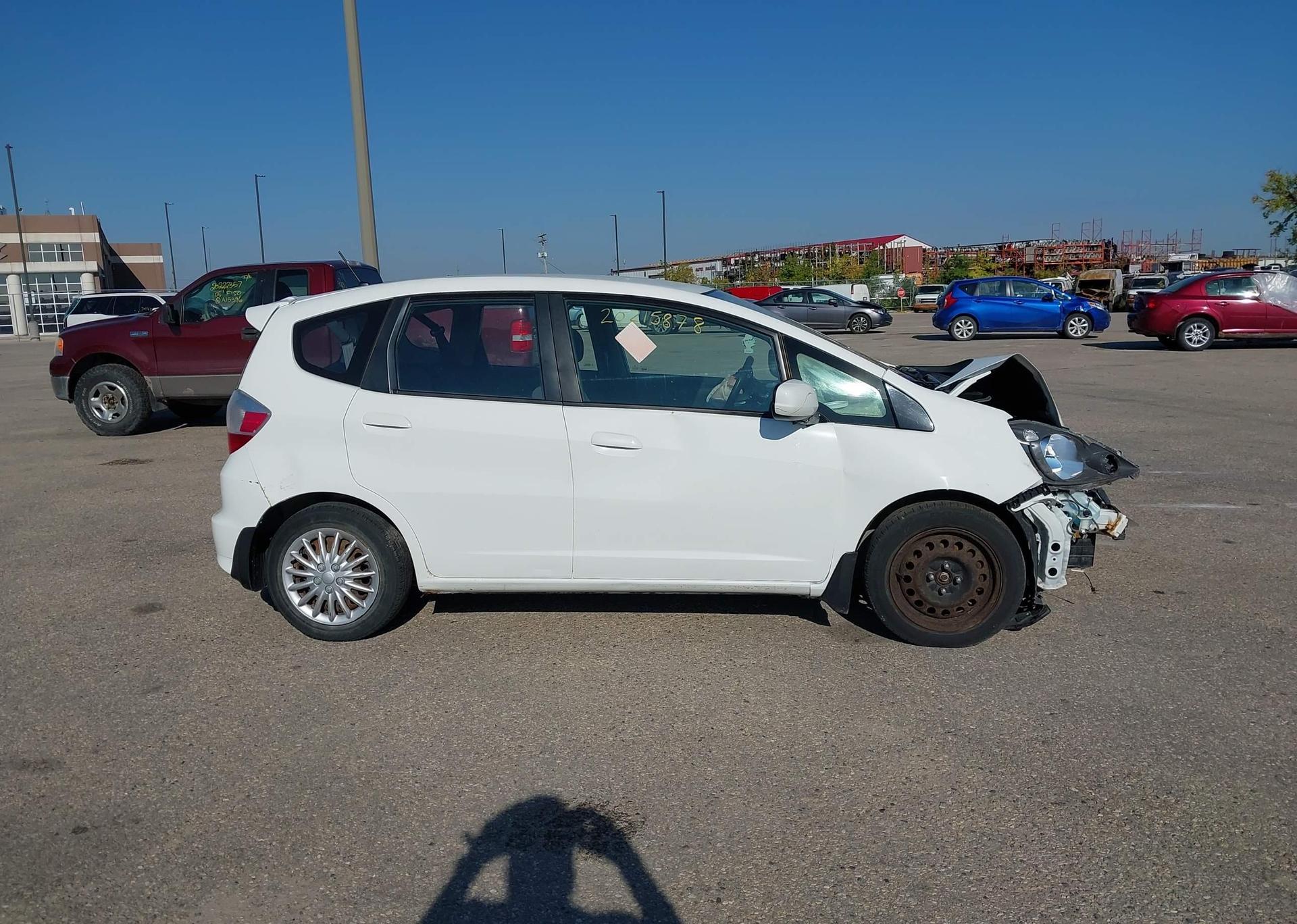 2013 HONDA FIT LX